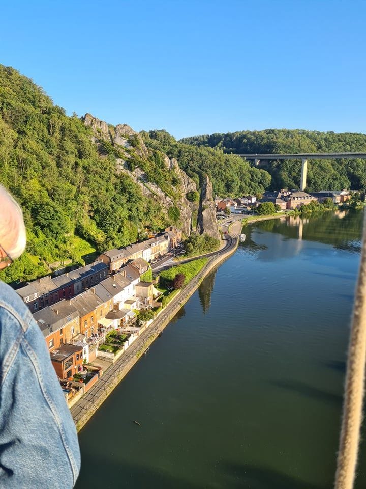 vol ciney dinant hanois pear balloon 17