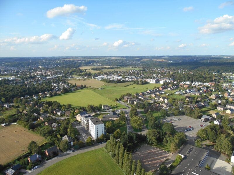 vol sur namur pearl balloon 11 1