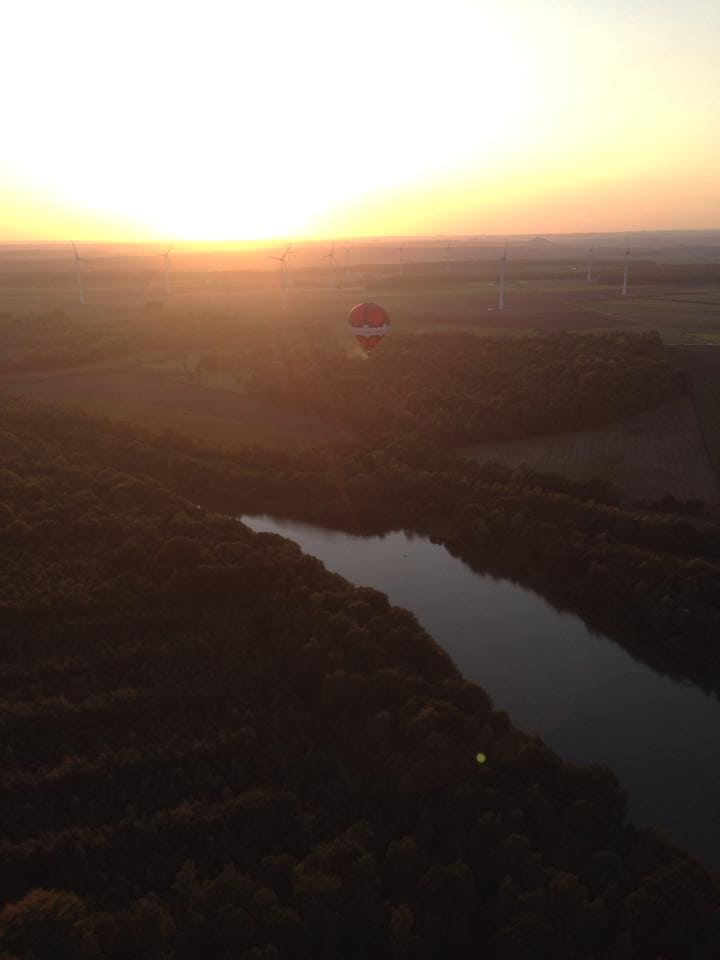 vol sur namur pearl balloon 16 1